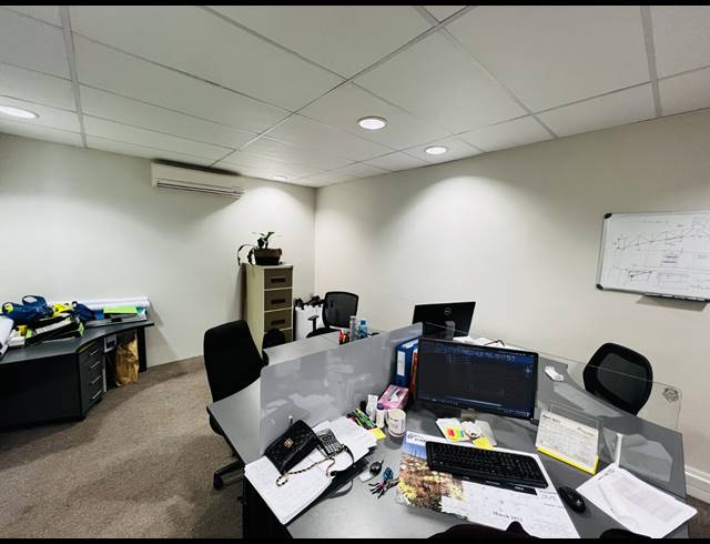 472M² OFFICE FOR SALE IN NELSPRUIT EXT 2